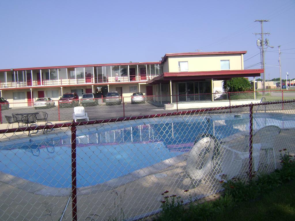 Seaway Motel Roosevelt Park Dış mekan fotoğraf
