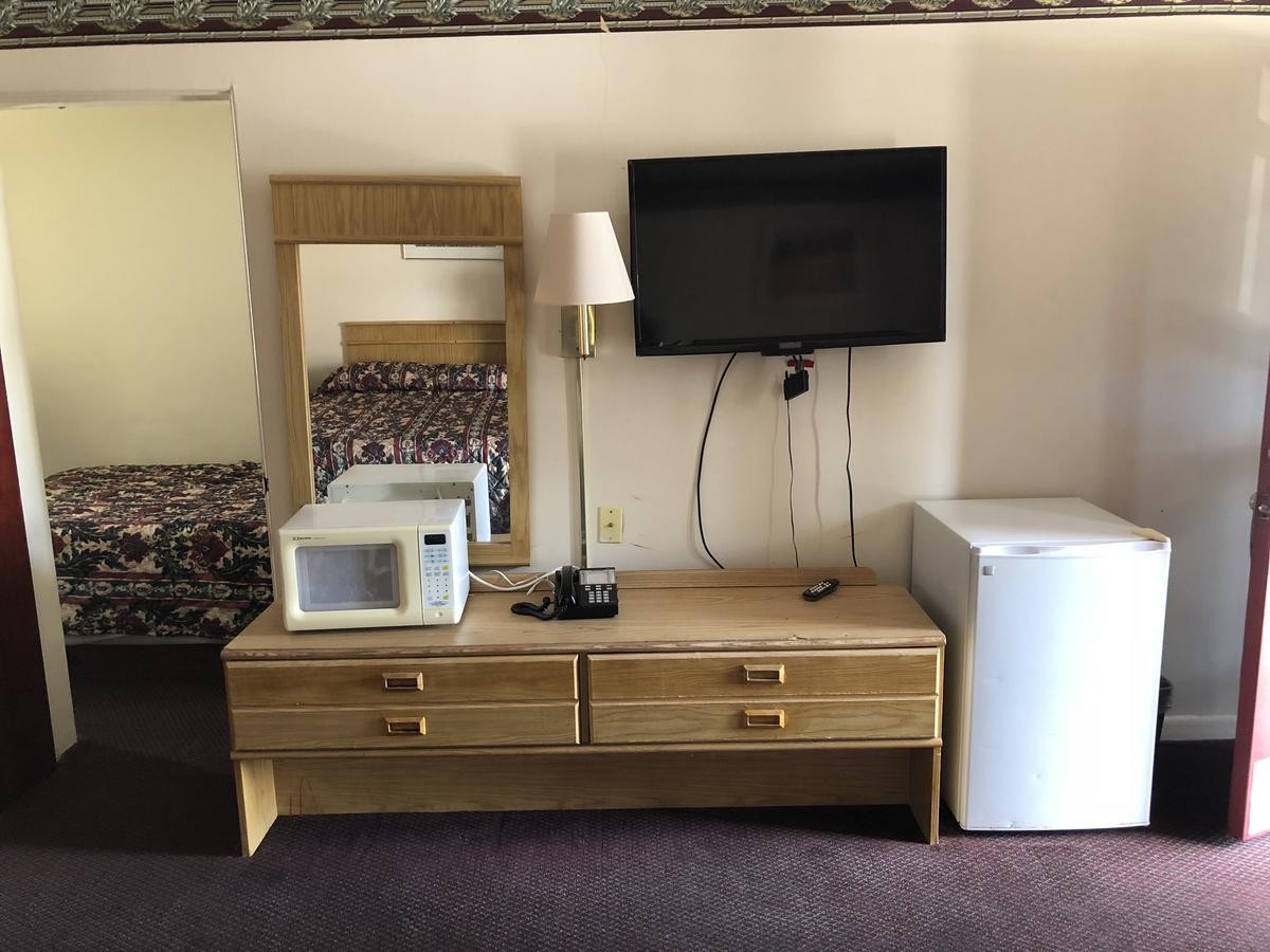 Seaway Motel Roosevelt Park Dış mekan fotoğraf