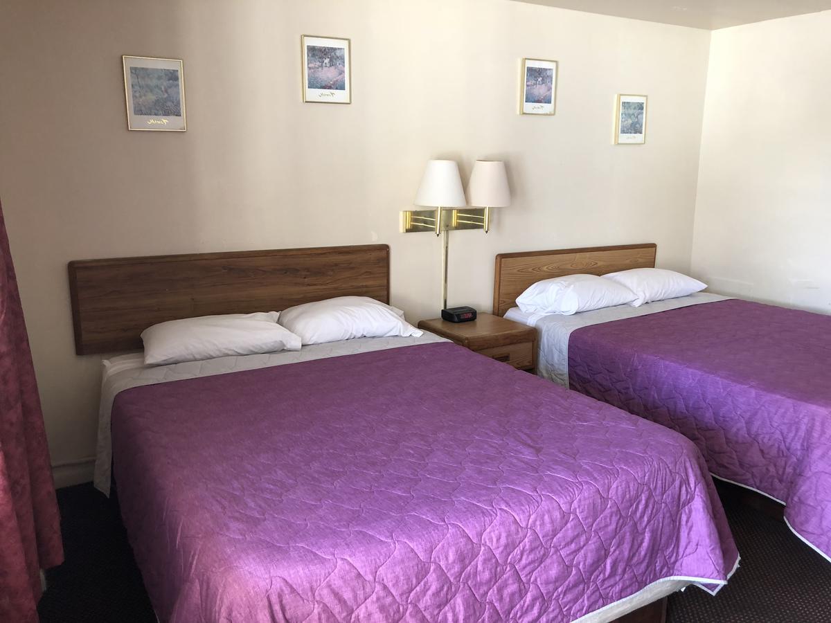 Seaway Motel Roosevelt Park Dış mekan fotoğraf