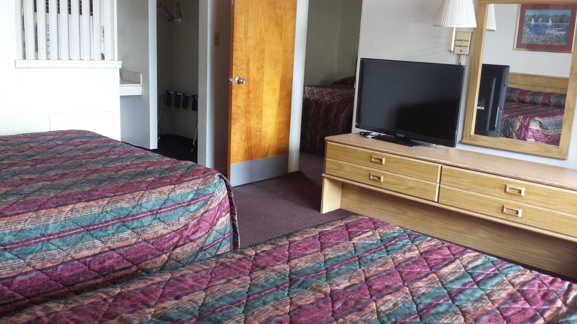 Seaway Motel Roosevelt Park Dış mekan fotoğraf